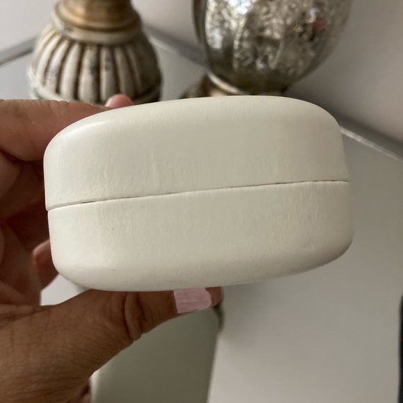 Marc Jacobs case - Picture 5 of 7